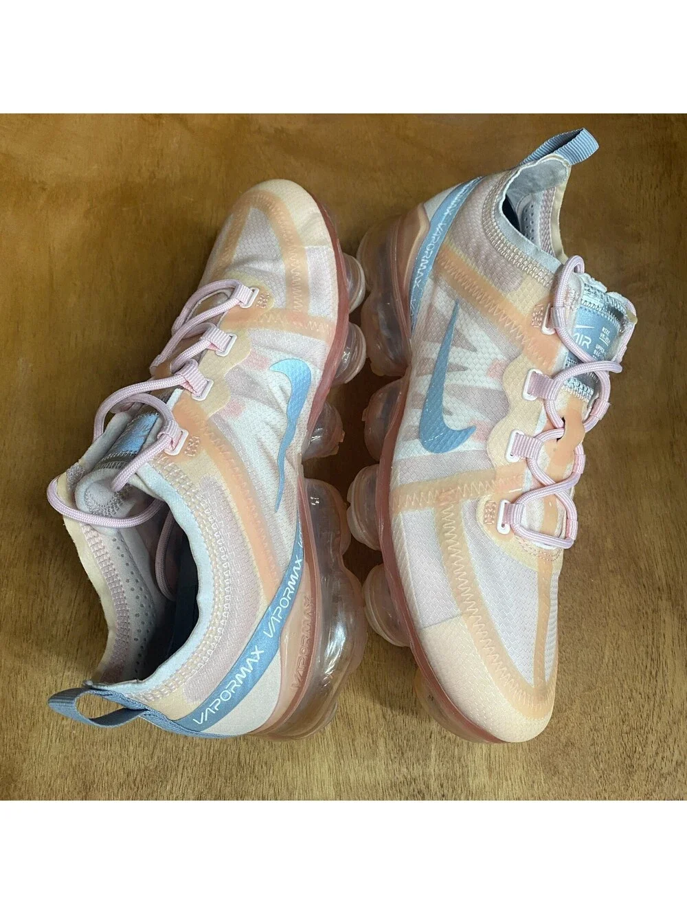 Nike Air Vapormax Womens Sz 8 Running Shoes Peach Pink Silver Sneaker CQ9703-600